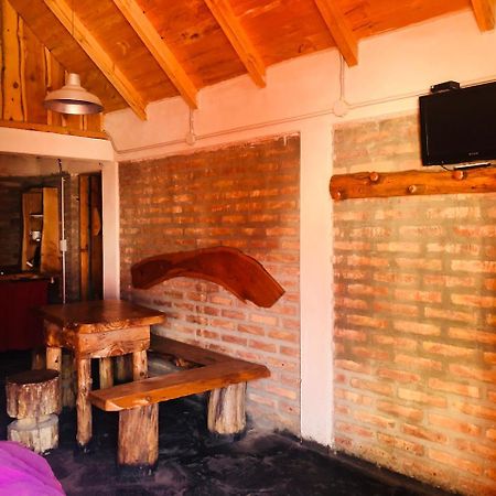 Cabanas Pehuenia Hostel เอลโบลซอน ภายนอก รูปภาพ