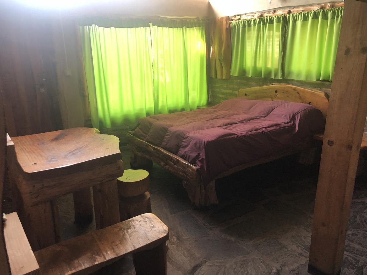 Cabanas Pehuenia Hostel เอลโบลซอน ภายนอก รูปภาพ